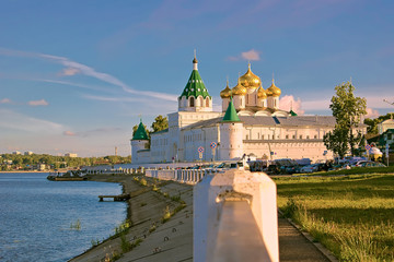Fototapeta na wymiar Ipatievsky Monastery on a summer day, Kostroma, Russia.