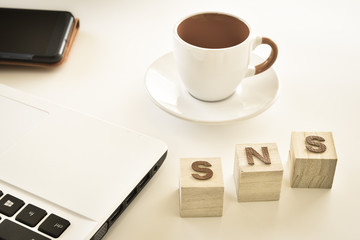 SNS　ソーシャルネットワーク　イメージ