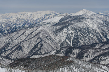 Fototapeta na wymiar 武尊山山頂から見た至仏山