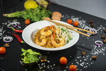 Pad Thai prawn