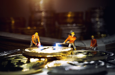 Tiny Miner Figures in Cryptocurrency Bitcoin Digital Money Digging Digital Coin  - Virtual Business Concept