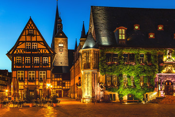 Marktplatz bei Nacht