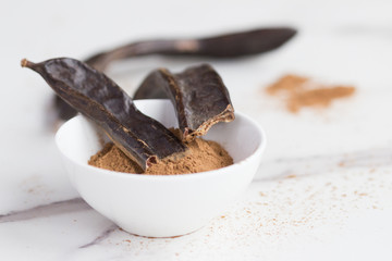 algarroba harina y vaina