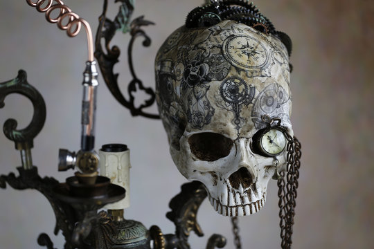 Steampunk techio tatuatore
