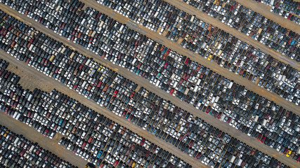 Vista Aérea de pátio de veículos 