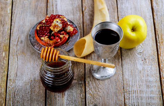 Honey jar with apples Rosh Hashana hebrew religious holiday
