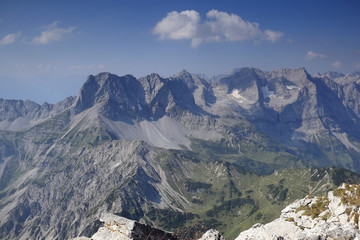 Fototapeta na wymiar Gebirgszug in den österreichischen Alpen