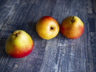 ripe pears varieties 