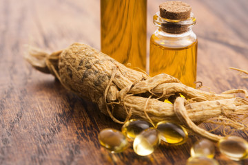 Extract of ginseng root - obrazy, fototapety, plakaty
