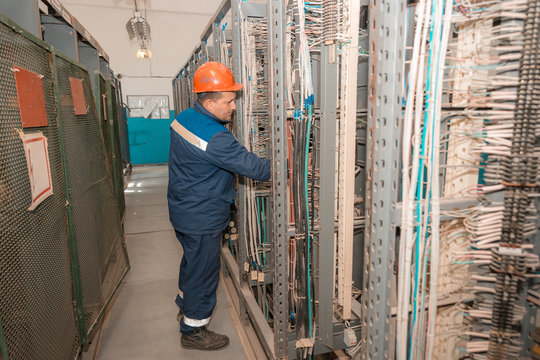 Electricians at the substation