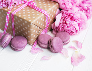 pink macaroons with peonies and gift box