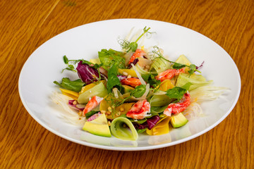 Salad with natural crab