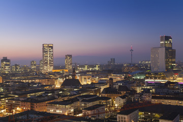 Fototapeta premium Frankfurt am Main cityscape at night
