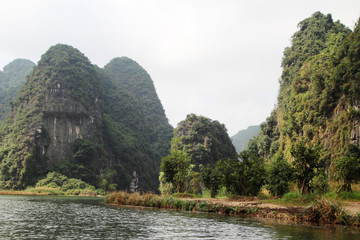Obraz premium The Trang An Landscape Complex, Nihn Binh, Vietnam