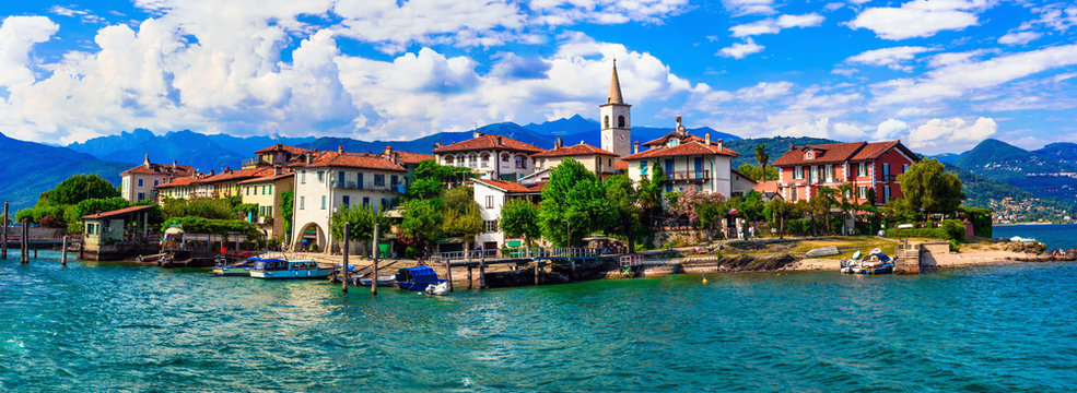 Beautiful romantic lake Lago Maggiore - view of island "Isola dei pescatori".  Italy