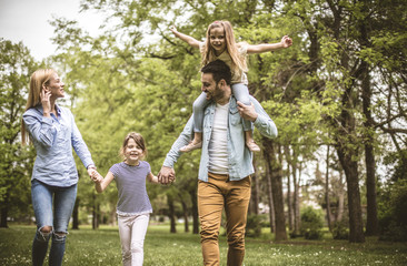 Fototapeta premium Family at park.