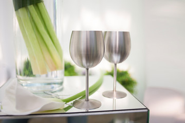 bouquet of flowers wedding glasses