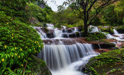 Obraz premium Tad-Wiman-Thip waterfall, Beautiful waterfall in Bung-Kan province, ThaiLand.