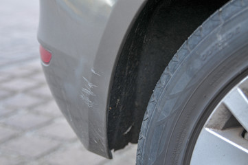 Auto Kfz Sachschaden unfallschaden beule Delle kratzer Versicheurng Unfall schaden lack