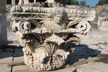 Panorama of the ruins of sculptural and architectural art of Roman civilization during the archaeological excavations of Jewish towns during the Roman rule.