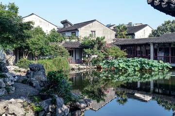 Fototapeta na wymiar Suzhou garden ancient building landscape