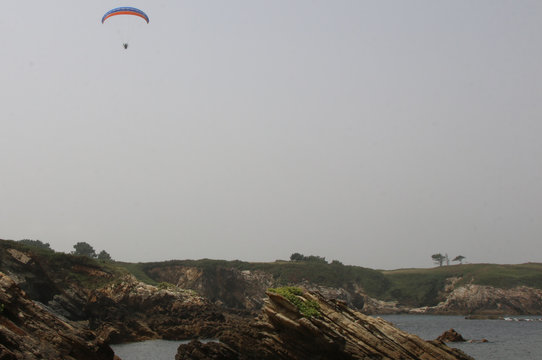 Paramotor. Paragliding. Parapente