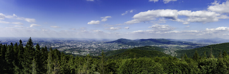 Fototapeta na wymiar Panoraic view of the Beskidy mountains in Southern Poland