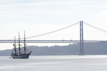 Ponte 25 de Abril en Lisboa