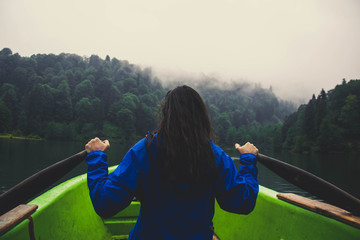 The woman who escapes to the forest