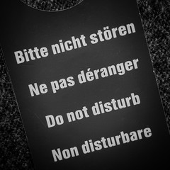 do not disturb 