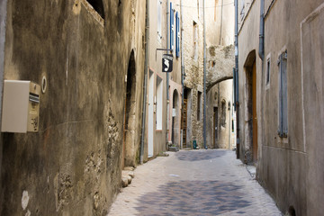 Fototapeta premium Old alley and houses in France Vercors