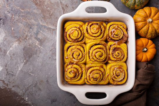 Pumpkin Cinnamon Rolls With Chocolate