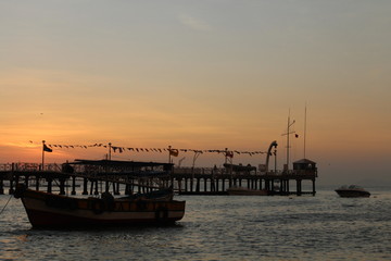 navegando en el ocaso