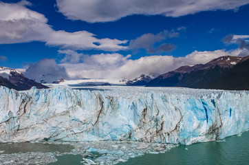 Fototapeta na wymiar Perito Moreno Glaciar - Argentina Parque los Glaciares