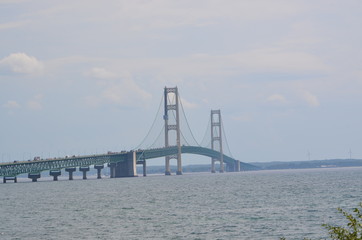 bridge+lake+michigan+huron