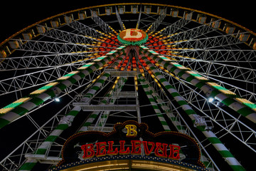 Riesenrad Cranger Kirmes