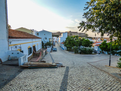 Castro Marim. Pueblo del Algarve en Portugal frontera con Ayamonte en Huelva, Andalucia,España