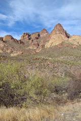 Fototapeta na wymiar Scenic View of Mountains on the Apache Trail Highway