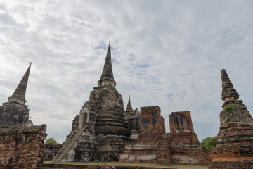 Fototapeta premium タイ・アユタヤ・遺跡・涅槃像・世界遺産・ワット・プラ・シーサンペット