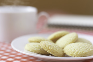 close up cookie and hot coffee