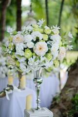 flower pot wedding decoration, bunch of flowers, rose