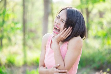 Fototapeta premium woman feel tooth ache