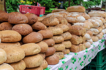 different types of bread in street market