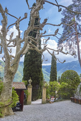 Berühmte Parkanlage der Villa del Balbaniello am Comer See (Eingang)