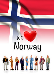 we love Norway, A group of people pose next to the Norvegian flag