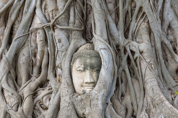 タイ・アユタヤ・遺跡・涅槃像・世界遺産・ワット・プラ・マハタート