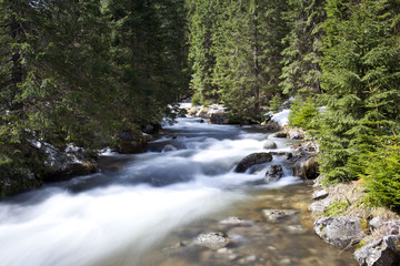 Rzeka w górach 2 © Elżbieta
