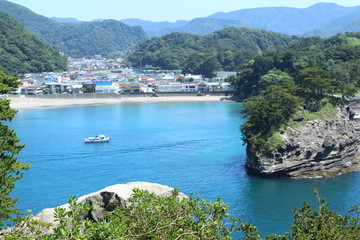 Fototapeta na wymiar 堂ヶ島の美しい海