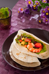 Sandwiches roll tortilla