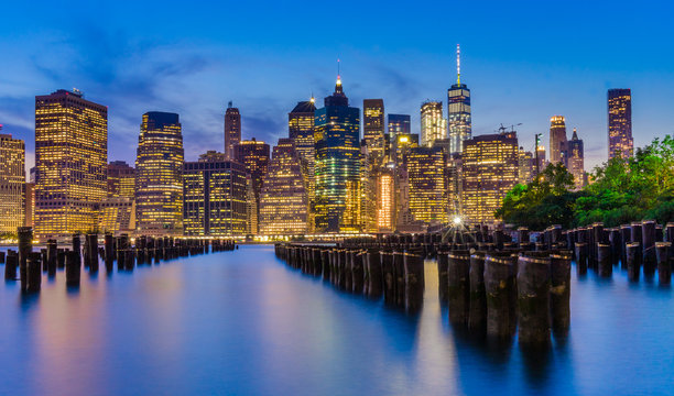 Manhatten Skyline at Night